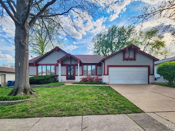 1938 Riverwood Trails Drive , Hazelwood, MO 63031