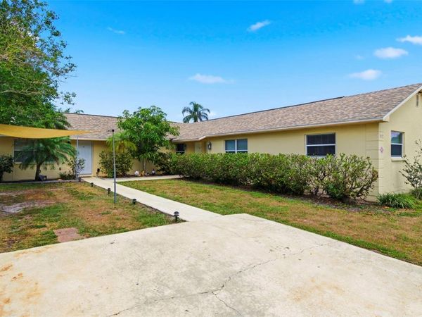 3052 PARK LANE, Unit B, DUNEDIN, FL 34698