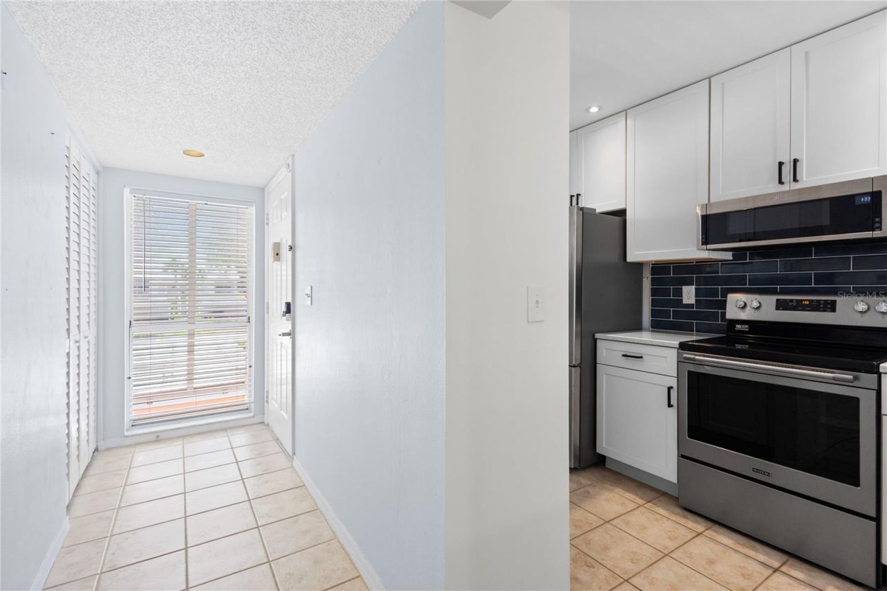 436 Cerromar Lane, Unit 478, Venice, FL 34293 Photo