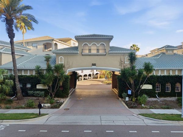 501 KNIGHTS RUN AVENUE , Unit 1332, TAMPA, FL 33602