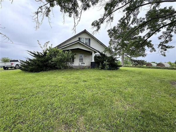 19354 235th Street, Jameson, MO 64670