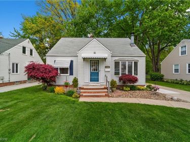 27840 Lincoln Road, Bay Village, OH 44140