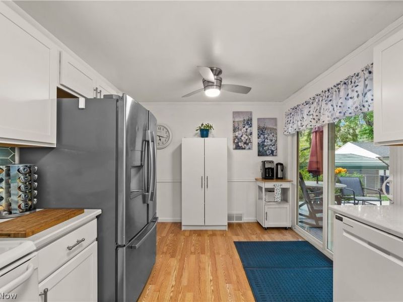 27840 Lincoln Road, Bay Village, OH 44140 Photo 21
