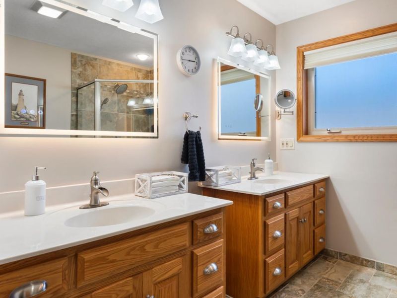 1385 N McCloy Avenue, Port Clinton, OH 43452 Photo 38