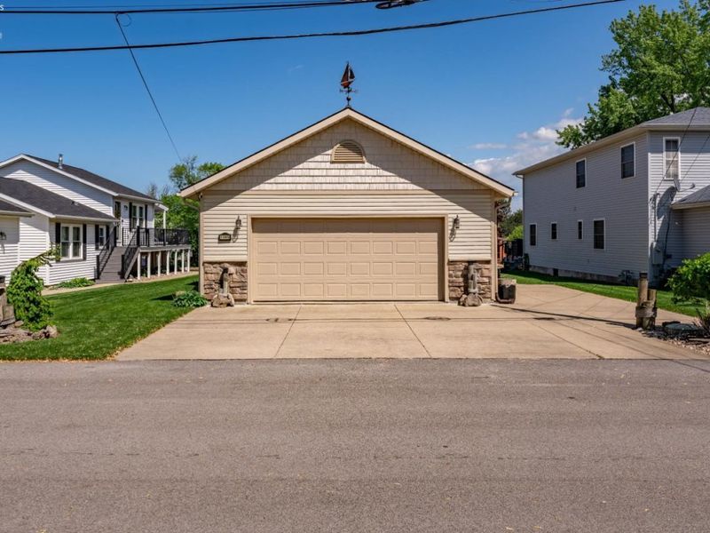 1385 N McCloy Avenue, Port Clinton, OH 43452 Photo 54