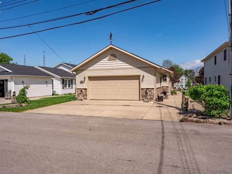 1385 N McCloy Avenue, Port Clinton, OH 43452 Photo 55
