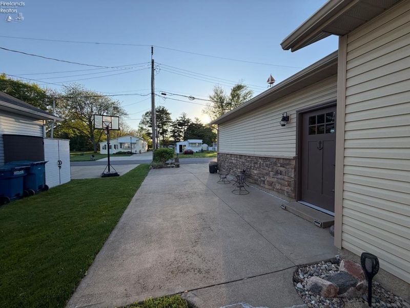 1385 N McCloy Avenue, Port Clinton, OH 43452 Photo 81