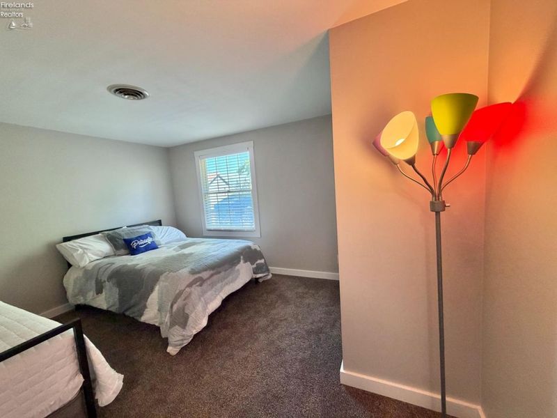 102 Landing Lane, Unit B, Marblehead, OH 43440 Photo 12