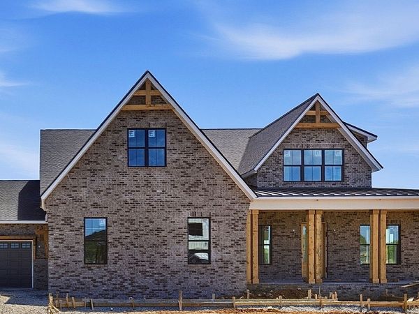 1904 Martha Washington Way, Murfreesboro, TN 37130