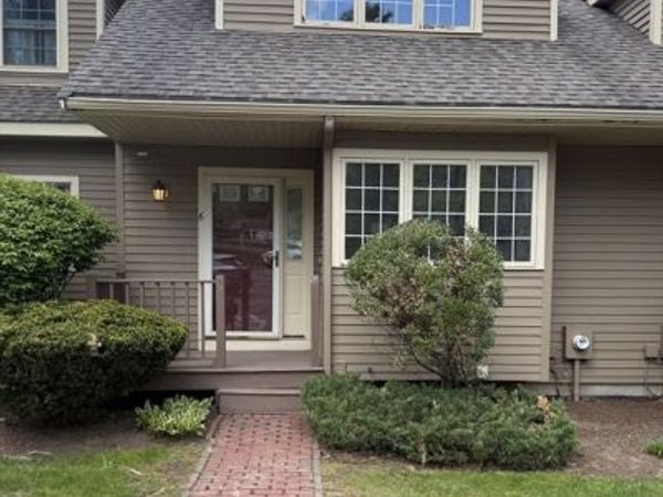 6 Lilac Court, Unit 6, Hopkinton, MA 01748