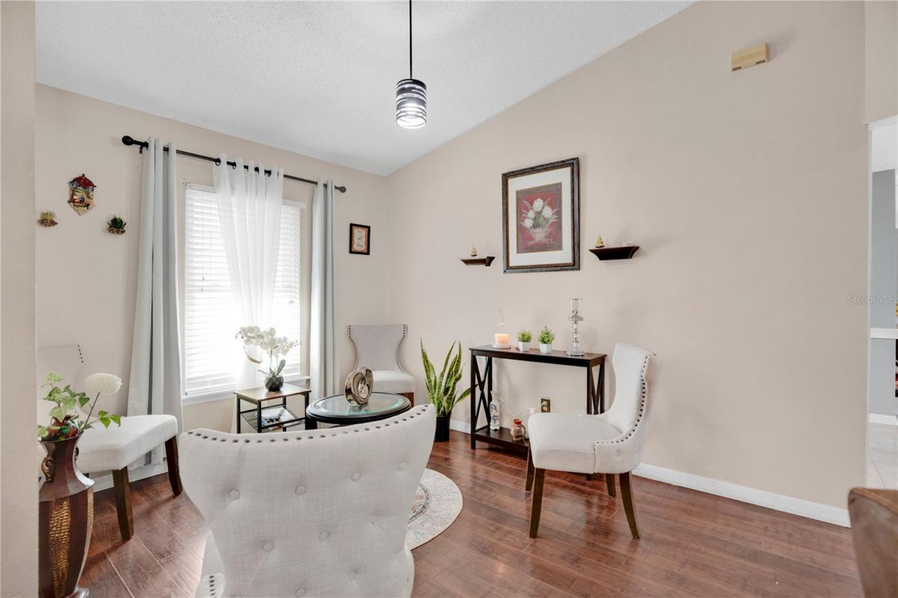 985 Hemingway Drive, Deltona, FL 32725 Photo