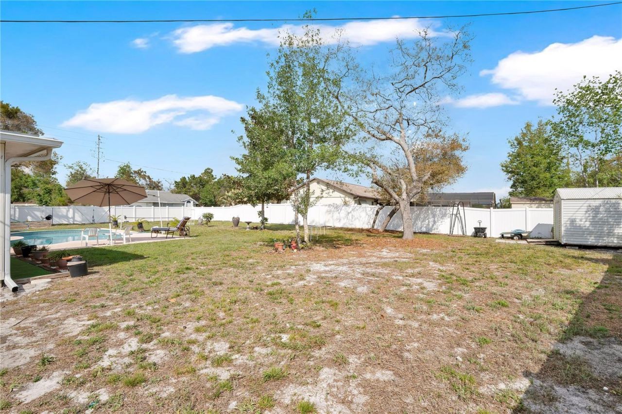985 Hemingway Drive, Deltona, FL 32725 Photo