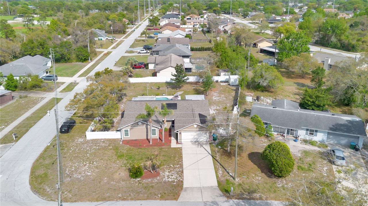 985 Hemingway Drive, Deltona, FL 32725 Photo