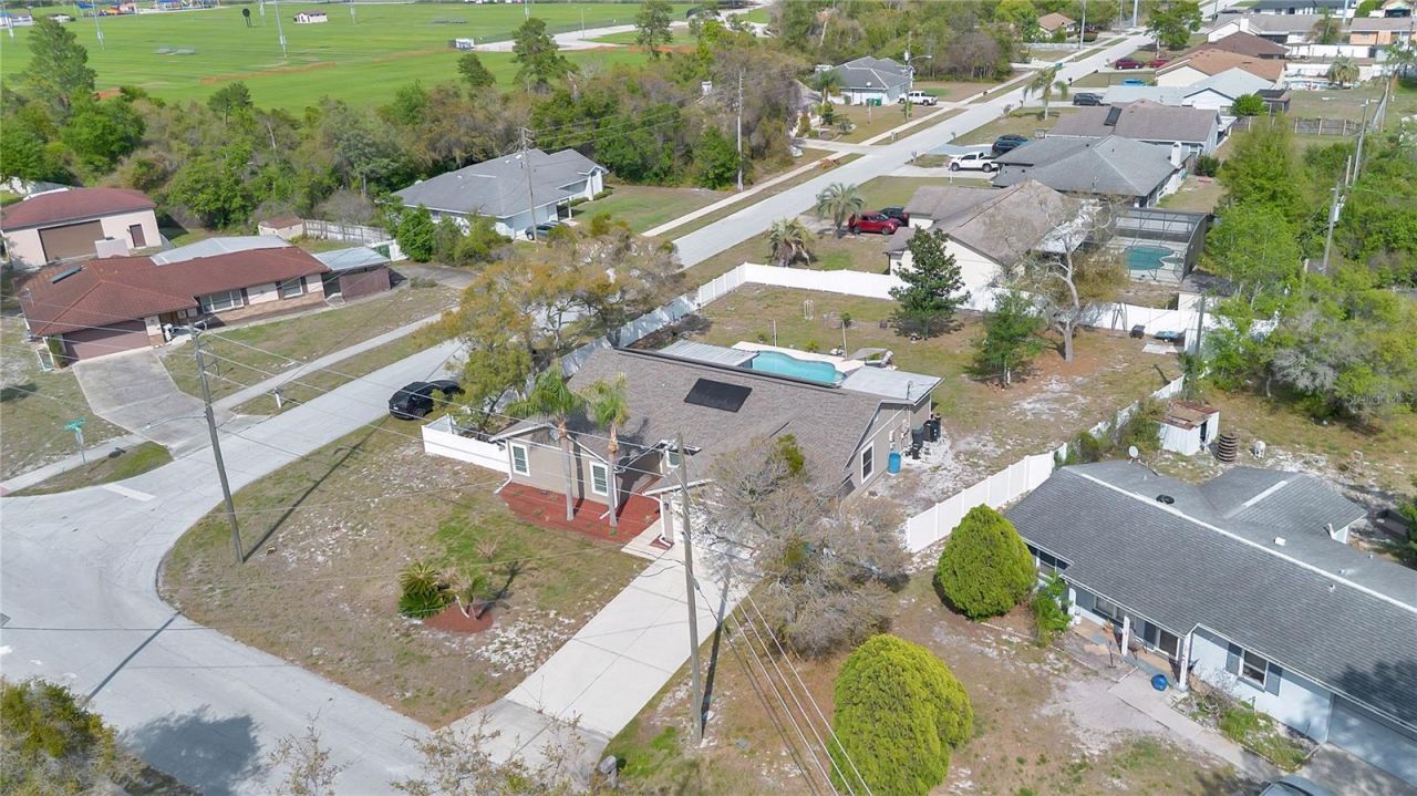 985 Hemingway Drive, Deltona, FL 32725 Photo