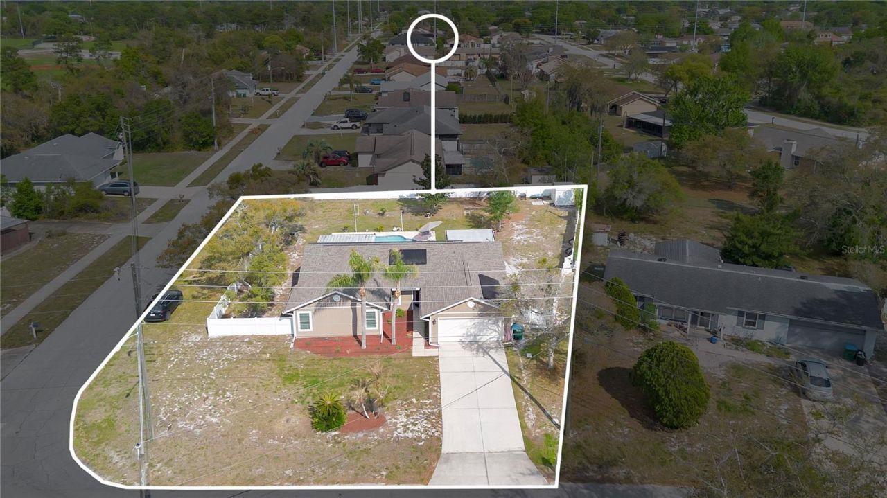 985 Hemingway Drive, Deltona, FL 32725 Photo