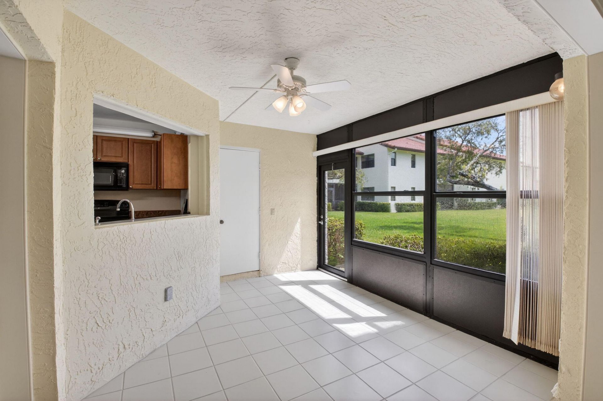 6069 Parkwalk Drive, Boynton Beach, FL 33472 Photo
