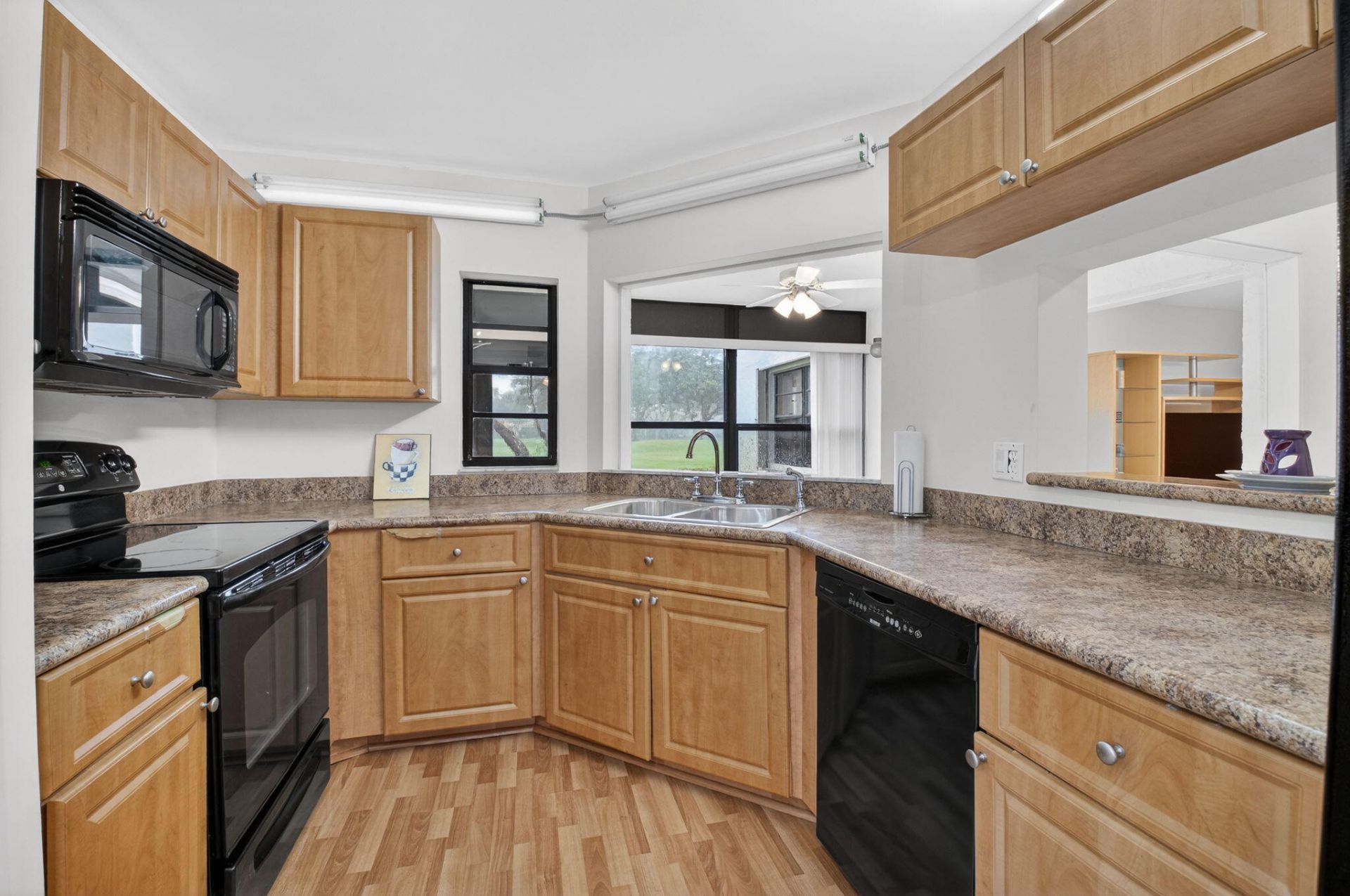 6069 Parkwalk Drive, Boynton Beach, FL 33472 Photo