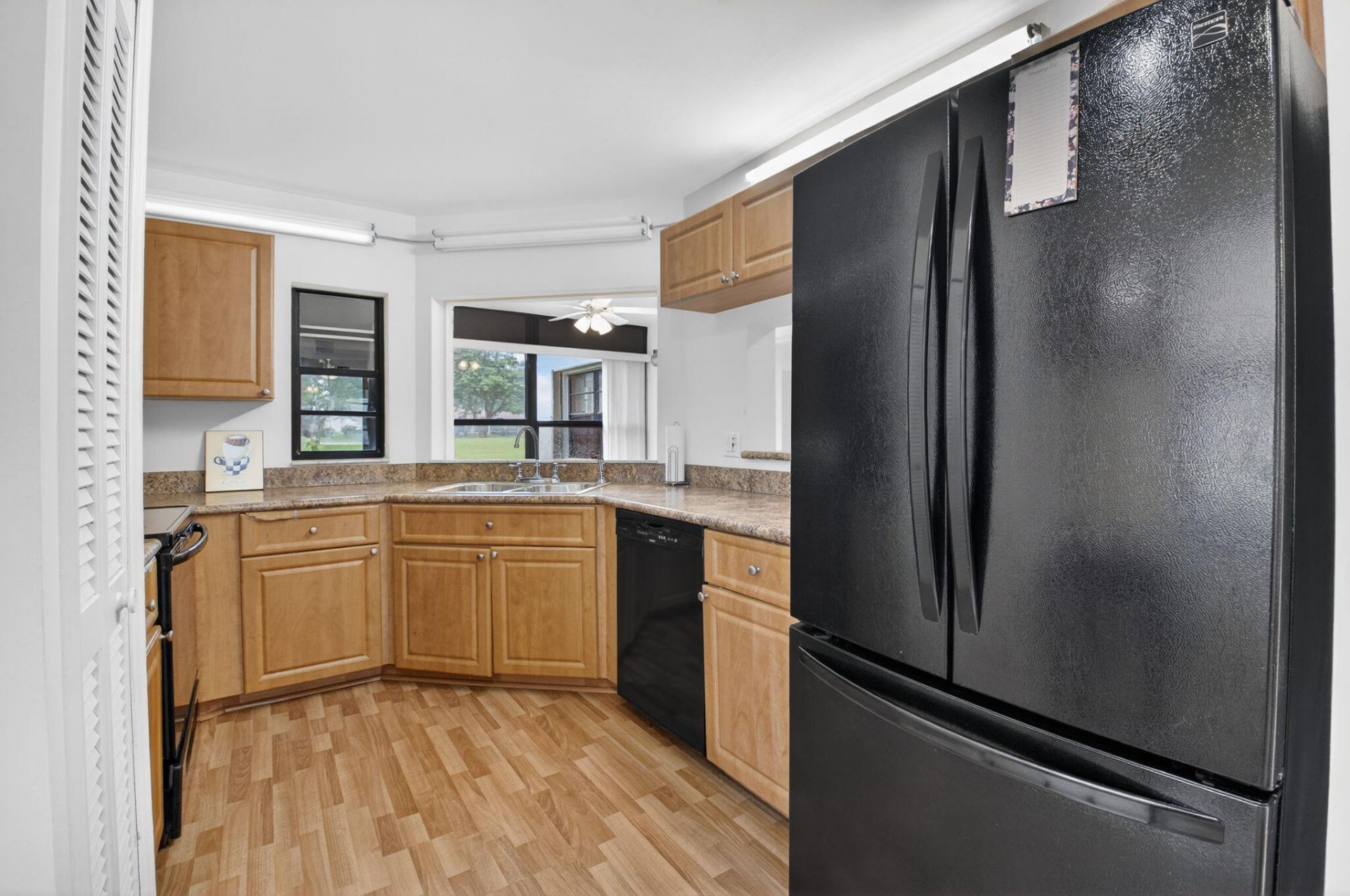 6069 Parkwalk Drive, Boynton Beach, FL 33472 Photo