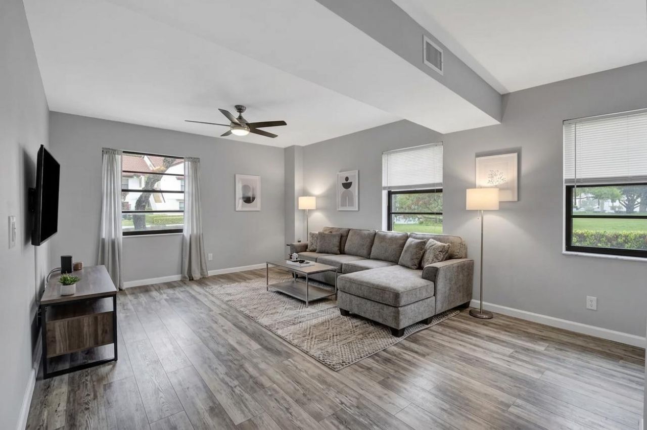 6069 Parkwalk Drive, Boynton Beach, FL 33472 Photo
