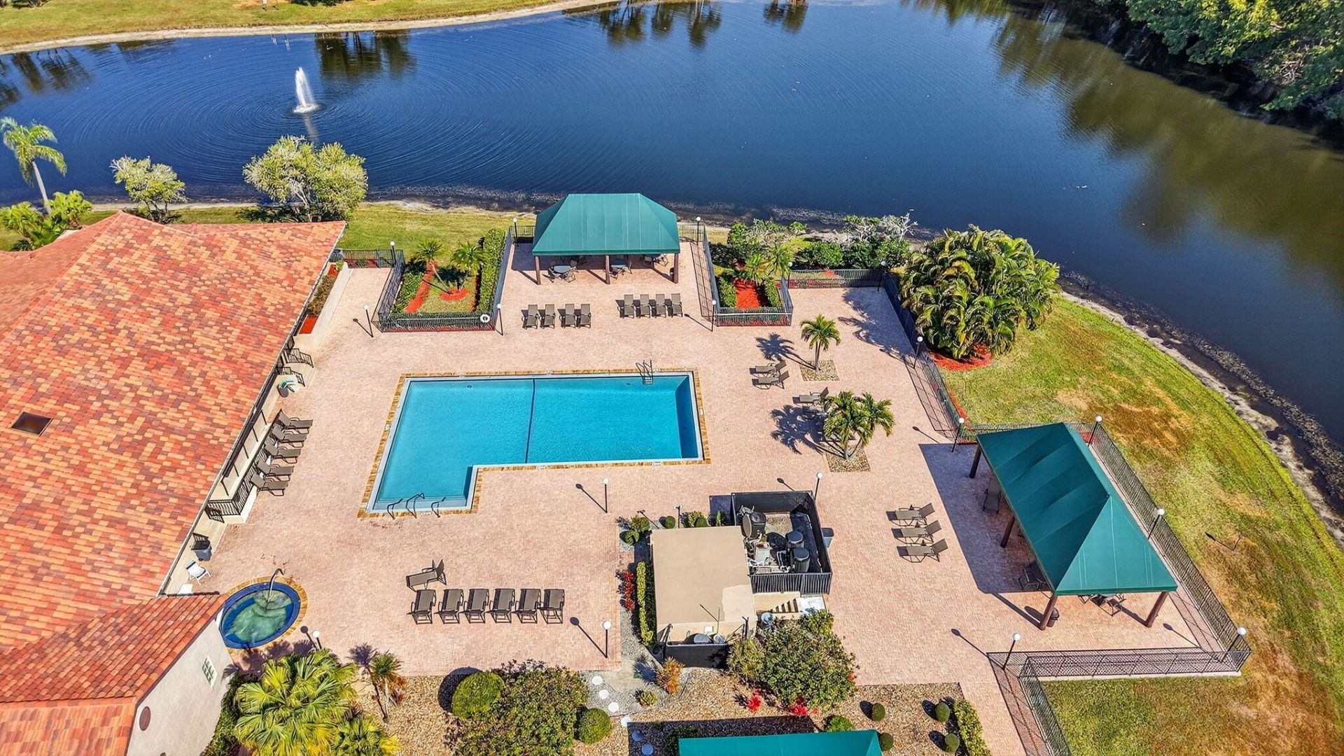 6069 Parkwalk Drive, Boynton Beach, FL 33472 Photo