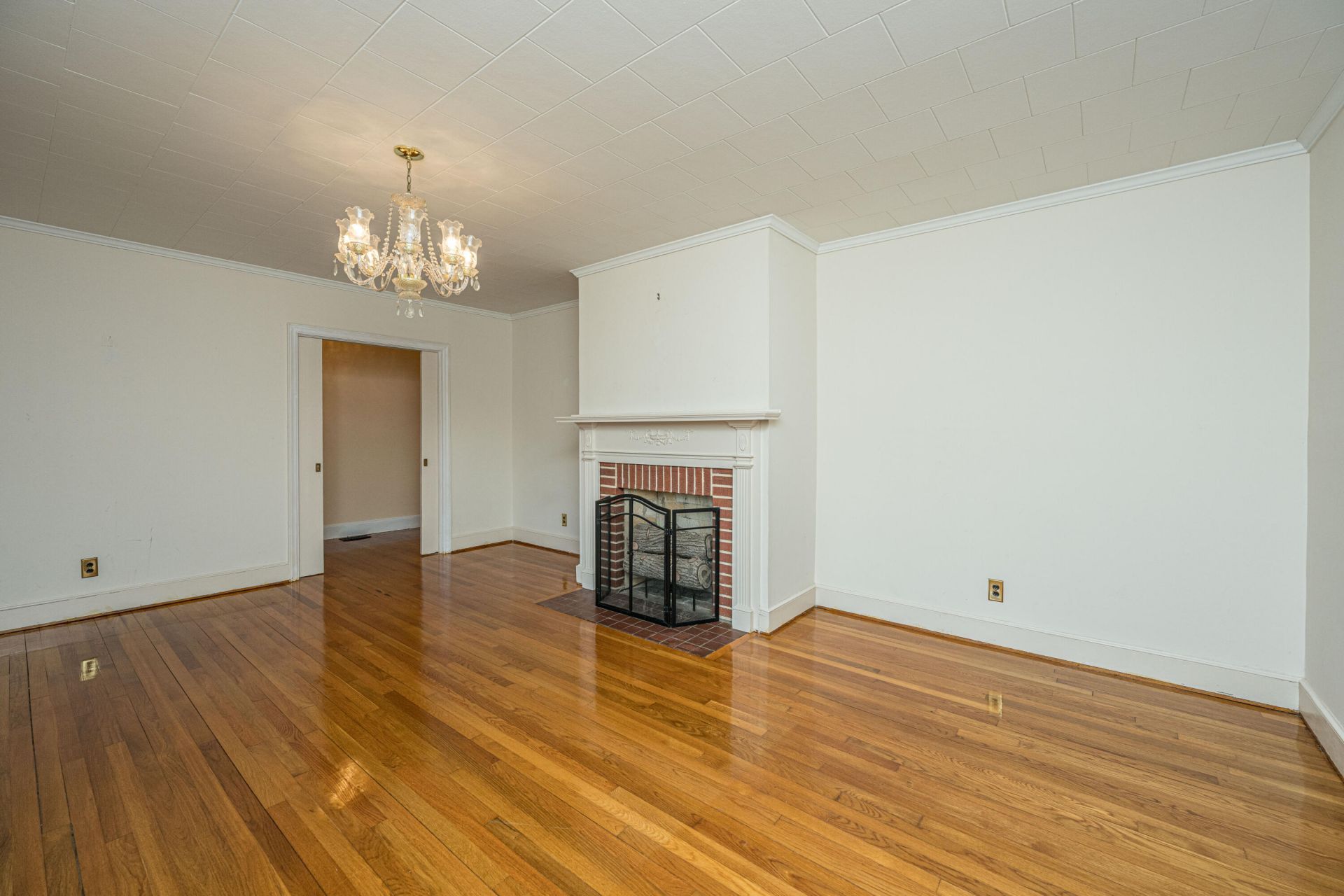 10409 Cottageville Highway Photo 10