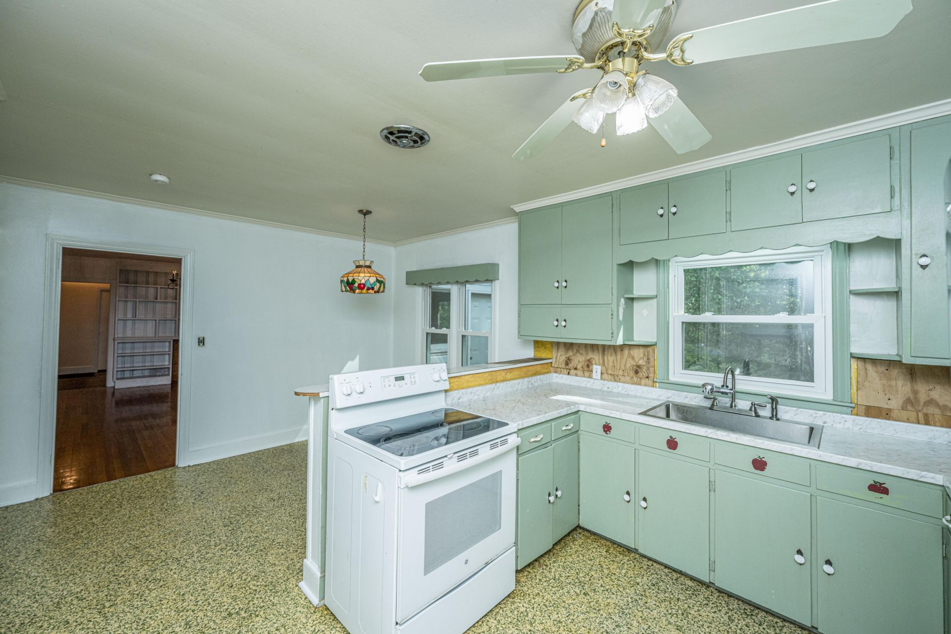 10409 Cottageville Highway Photo 20