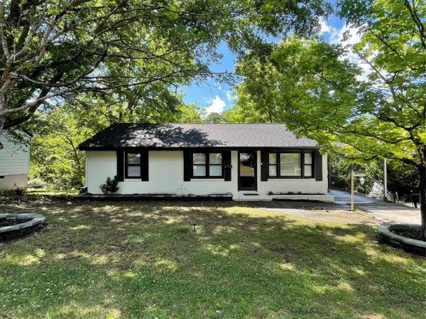 609 Glenn Street , Gastonia, NC 28052
