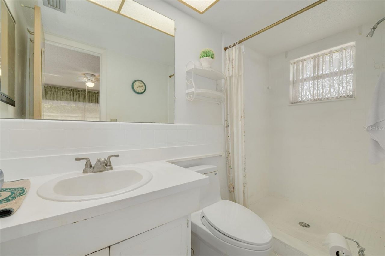 1401 Cara Drive , Unit 1401, Largo, FL 33771 Photo