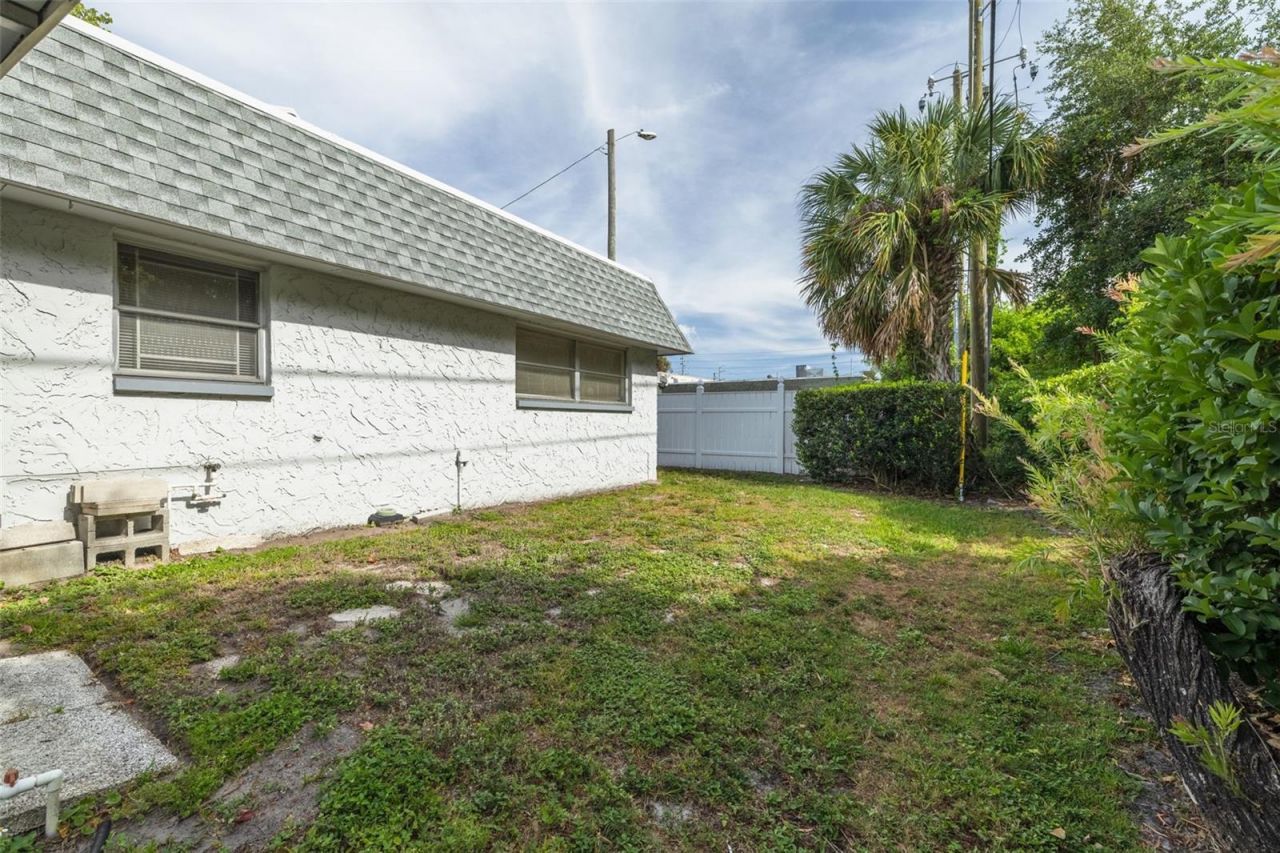 1401 Cara Drive , Unit 1401, Largo, FL 33771 Photo