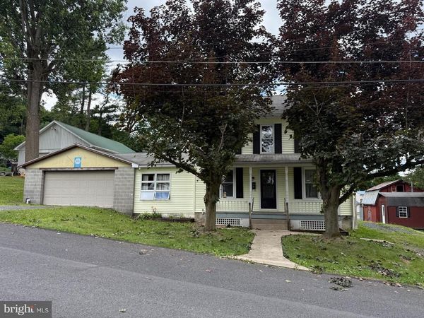 112 S RIDGE STREET, BURNHAM, PA 17009