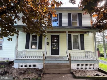 112 S RIDGE STREET , BURNHAM, PA 17009