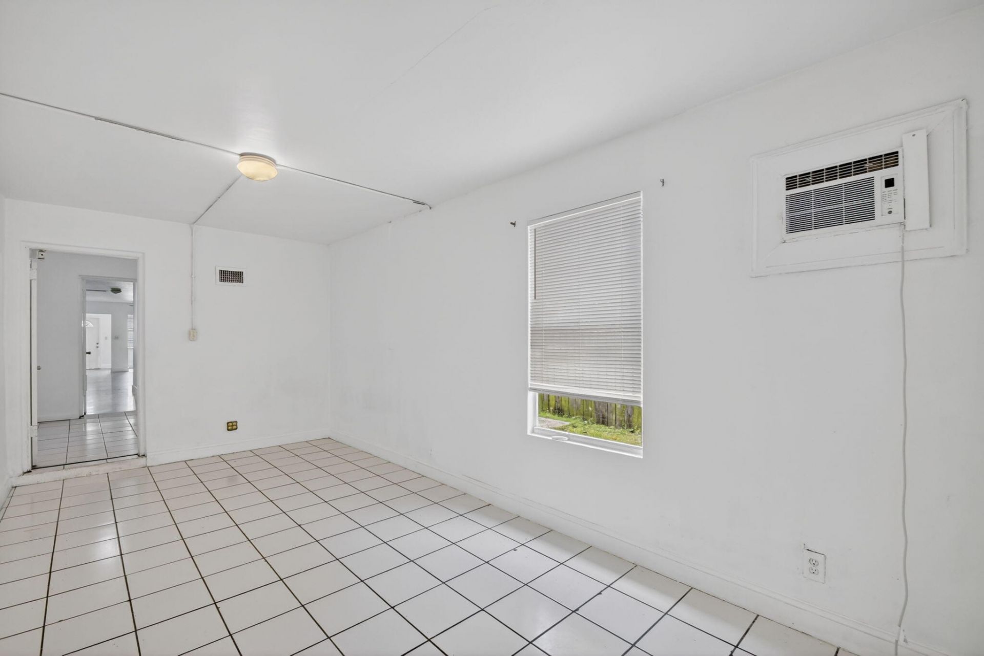 303 S L Street, Lake Worth Beach, FL 33460 Photo