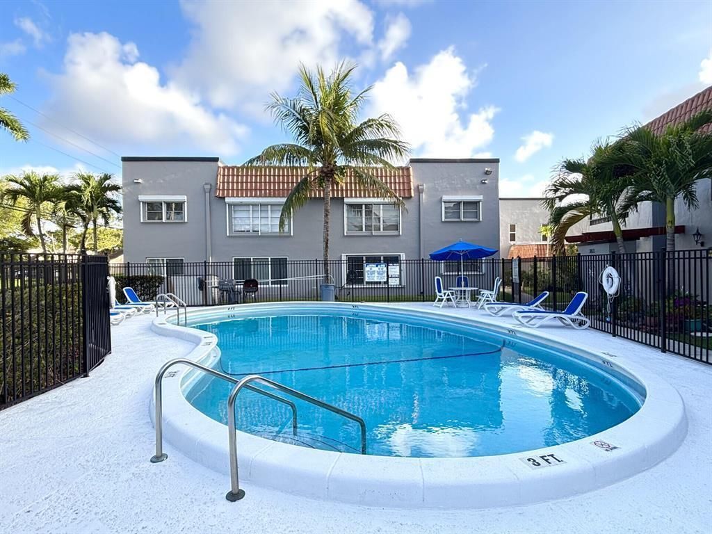 3851 NW 84th Avenue, Unit 1a, Sunrise, FL 33351 Photo