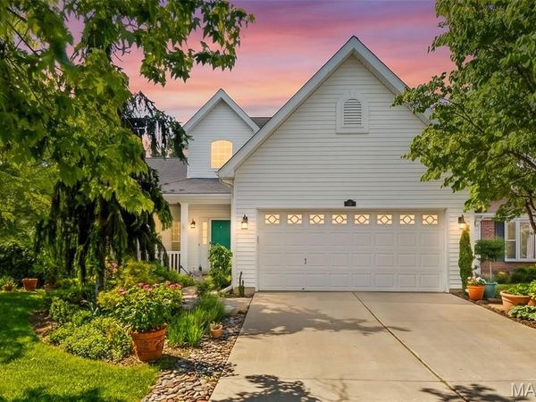 132 Towergate Drive , Lake St Louis, MO 63367