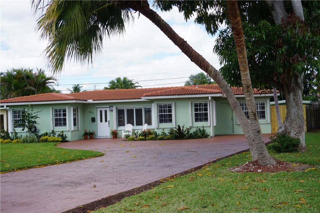 1917 NE 16th Terrace, Fort Lauderdale, FL 33305 Photo