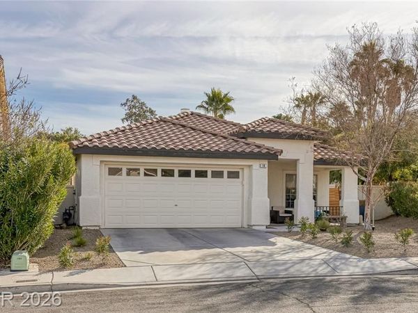14 Spur Cross Circle, Henderson, NV 89012