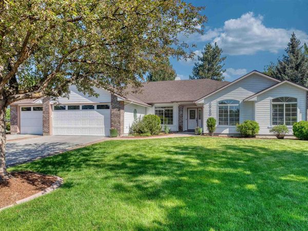 5950 W Plantation, Boise, ID 83703
