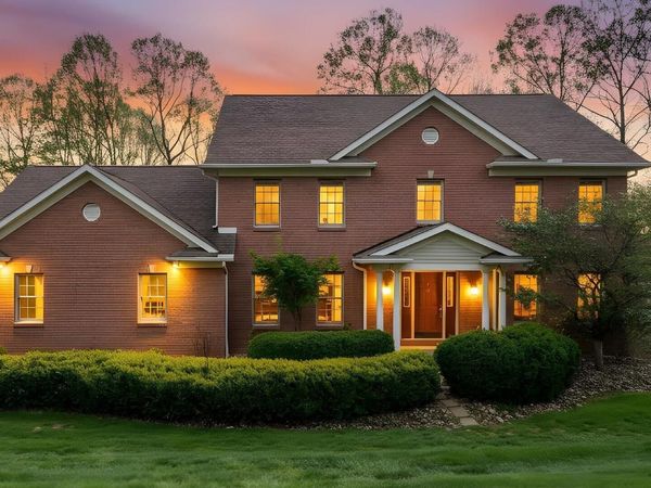 2540 Nicholas Lane, Dresden, OH 43821