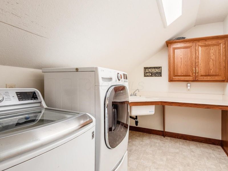 2540 Nicholas Lane, Dresden, OH 43821 Photo 27