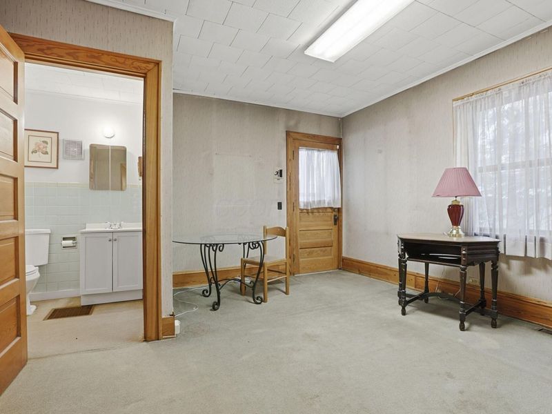 102 E Gambier Street, Mount Vernon, OH 43050 Photo 7