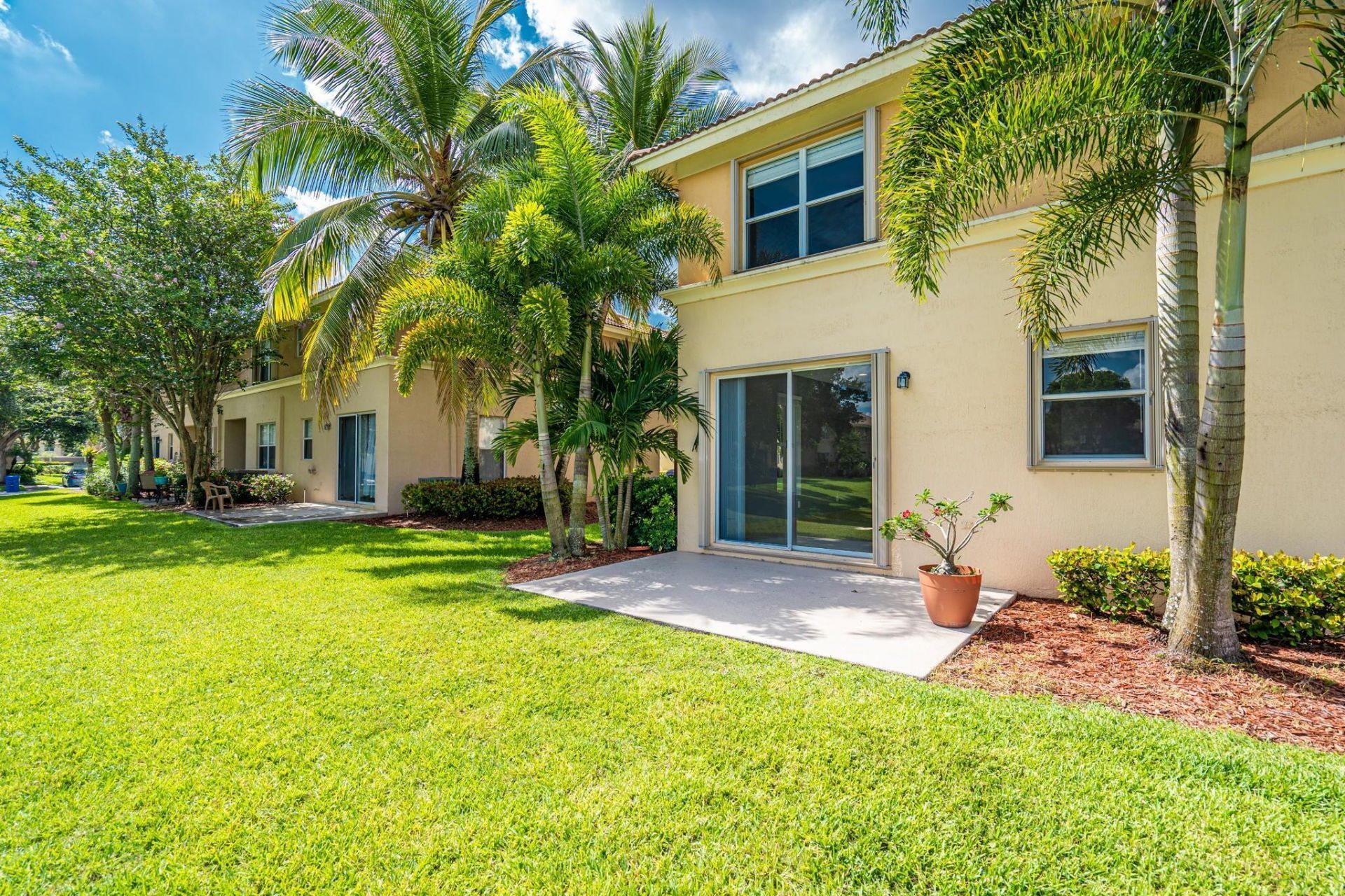 460 Rainbow Springs Terrace, Royal Palm Beach, FL 33411 Photo