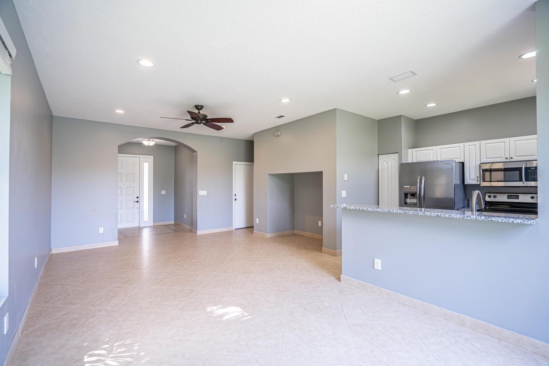 460 Rainbow Springs Terrace, Royal Palm Beach, FL 33411 Photo