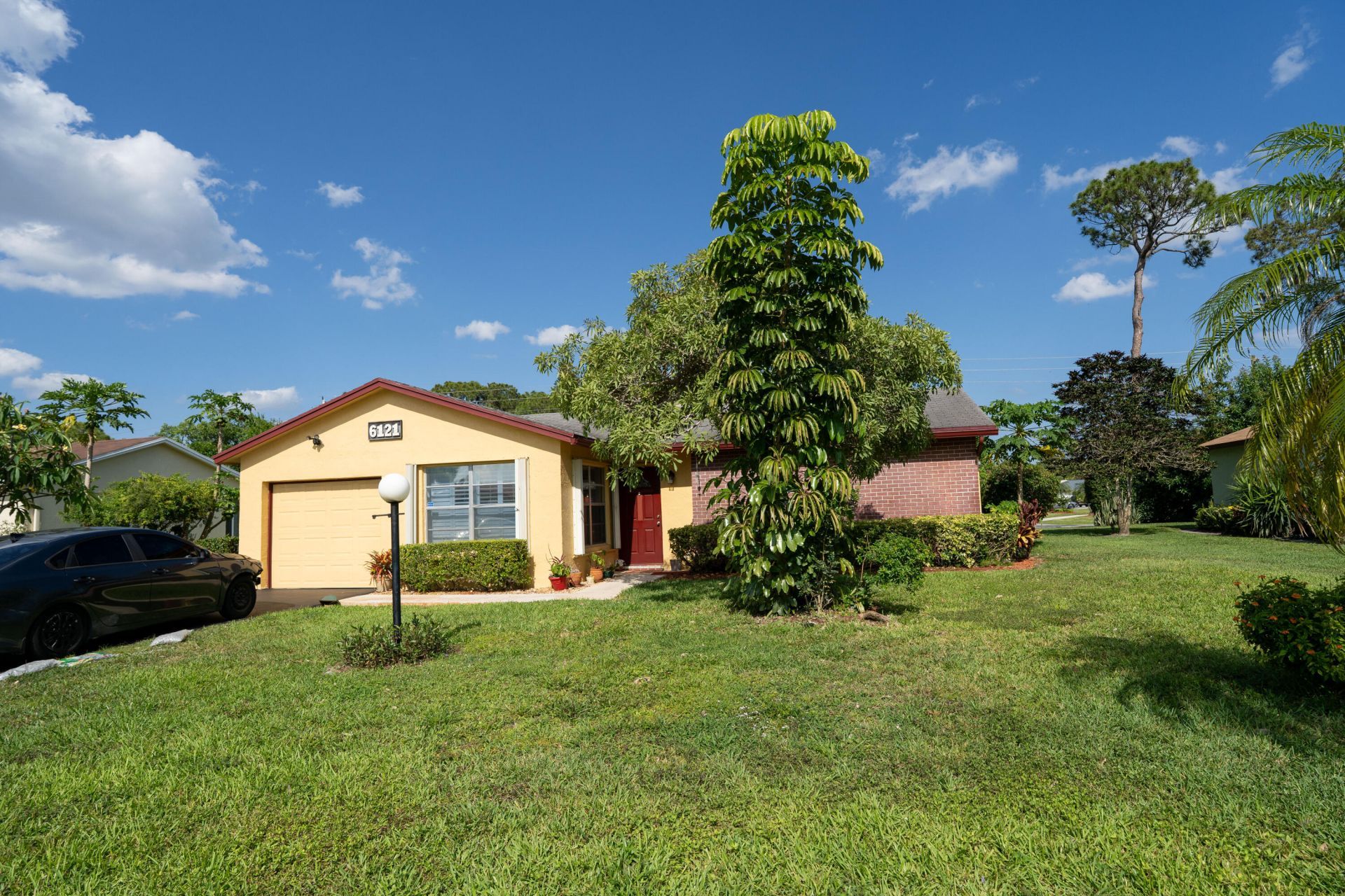 6121 Rainbow Circle, Greenacres, FL 33463 Photo