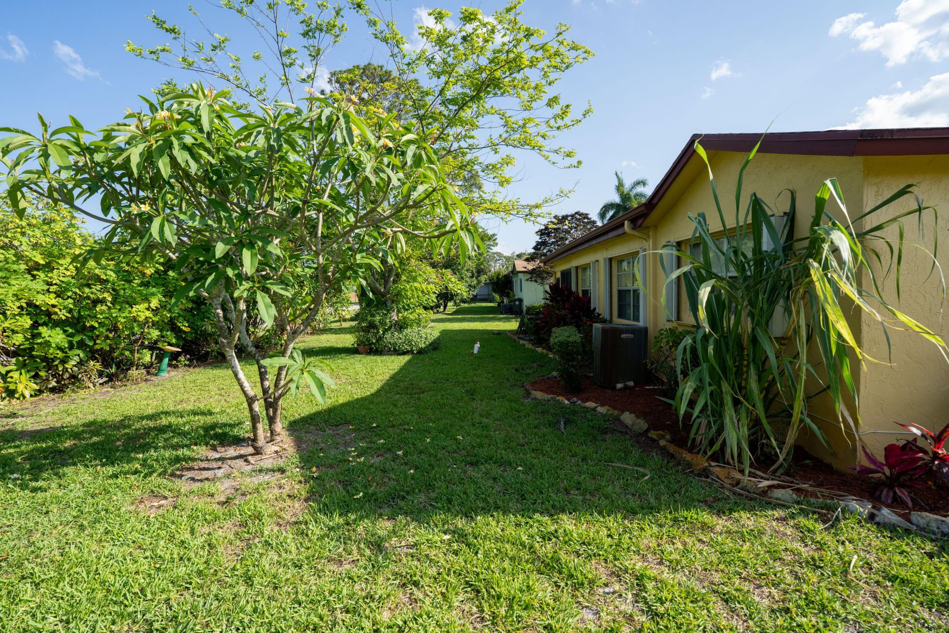 6121 Rainbow Circle, Greenacres, FL 33463 Photo