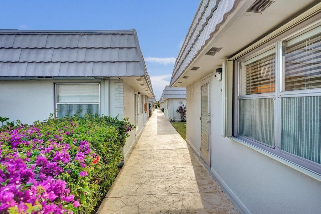 108 Valencia Boulevard, Unit E108, Delray Beach, FL 33446 Photo