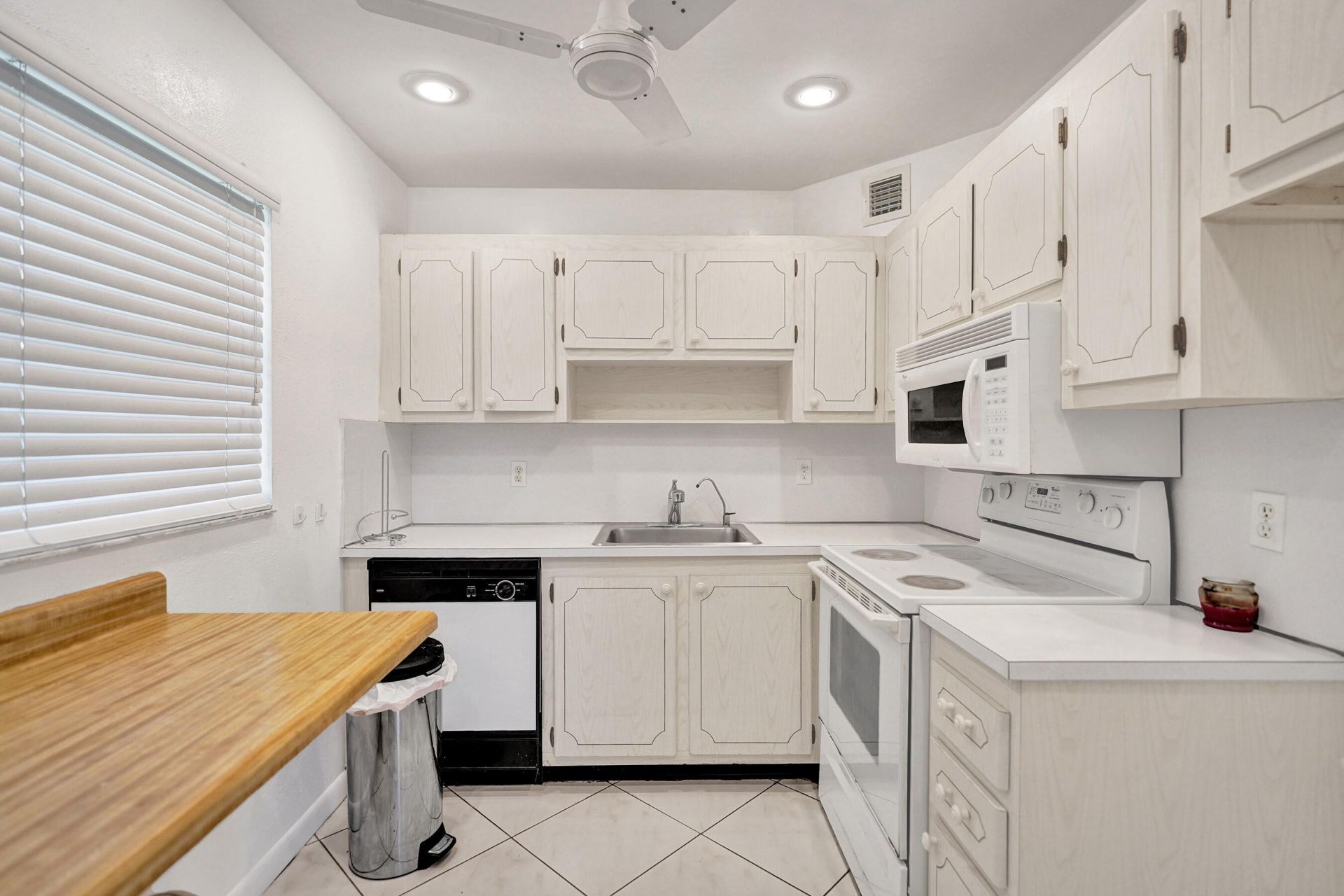 108 Valencia Boulevard, Unit E108, Delray Beach, FL 33446 Photo