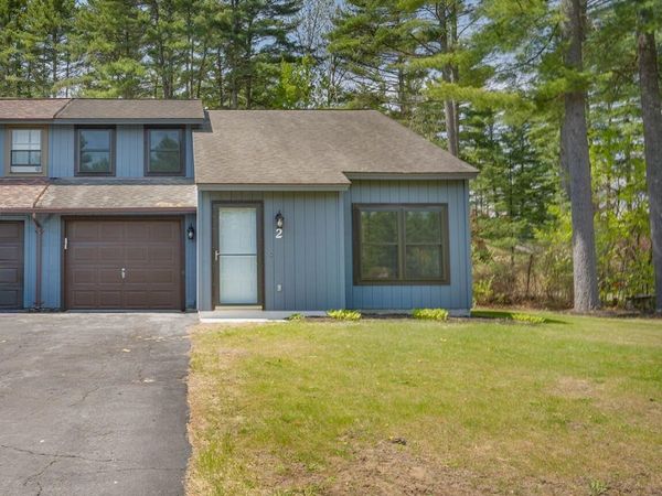 2 Queen Ann Court, Queensbury, NY 12804
