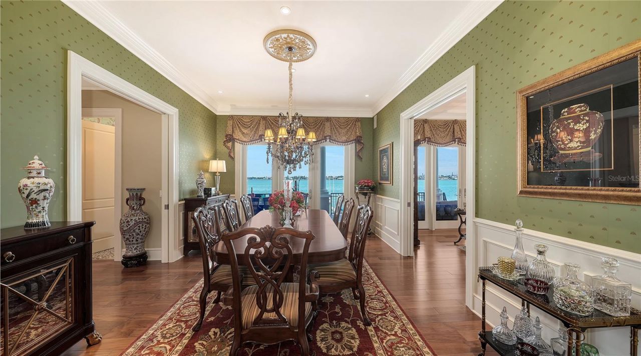 667 Mourning Dove Drive, Sarasota, FL 34236 Photo