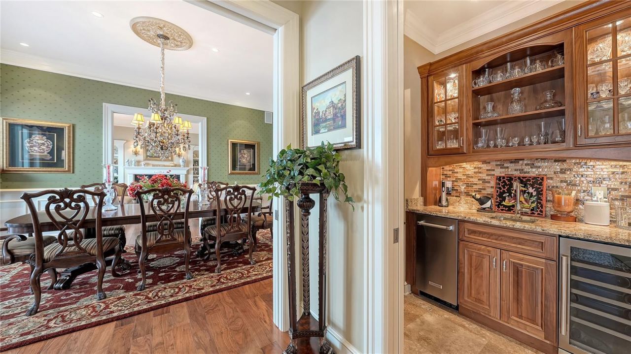 667 Mourning Dove Drive, Sarasota, FL 34236 Photo