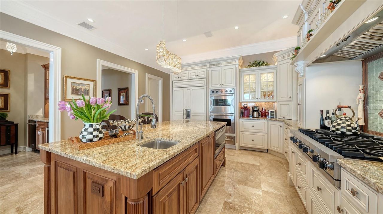 667 Mourning Dove Drive, Sarasota, FL 34236 Photo